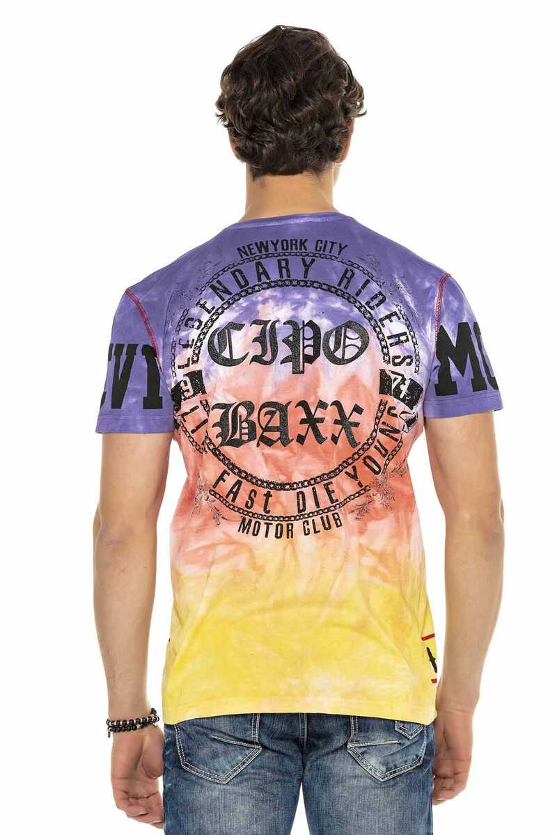 CT580 Men's T-shirt in a striking design