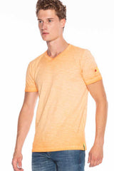CT596 Men's T-shirt with small logo patch