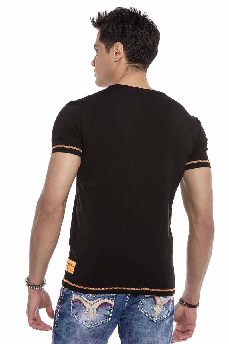 CT644 Men's T-shirt with trendy front print