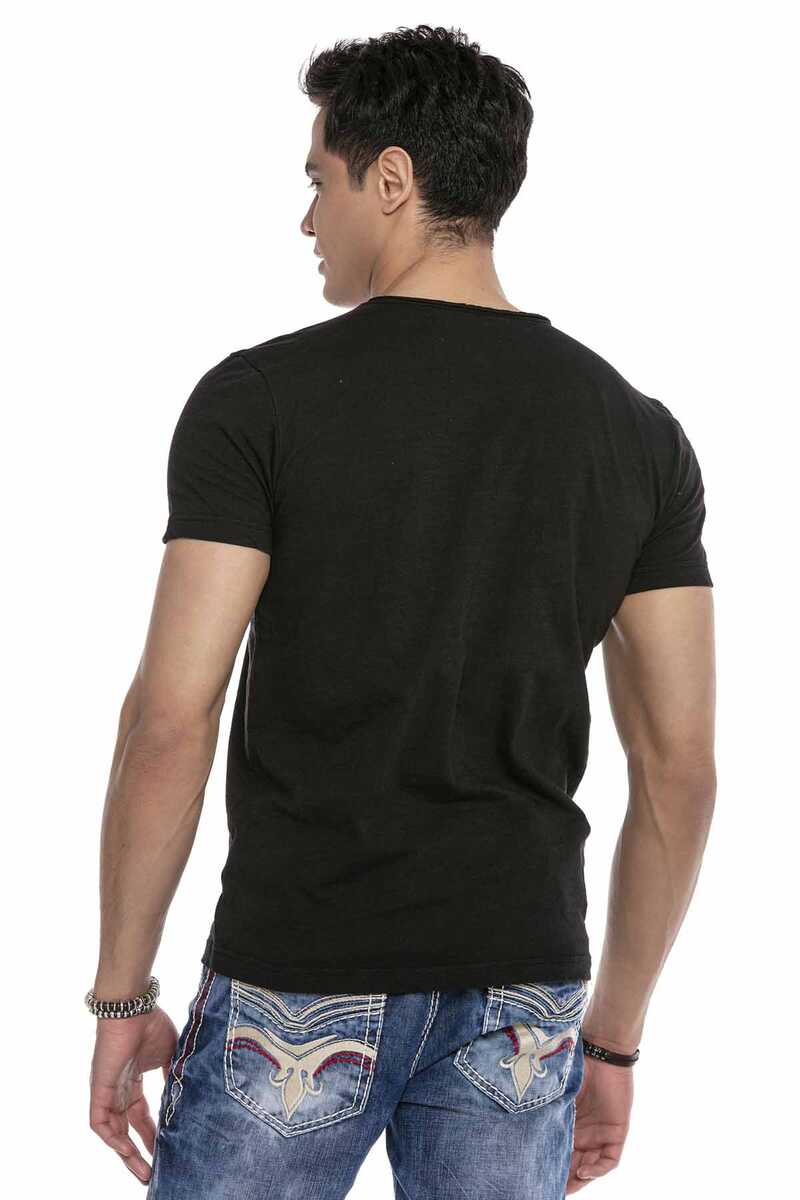 CT648 Men's T-shirt in a sporty look