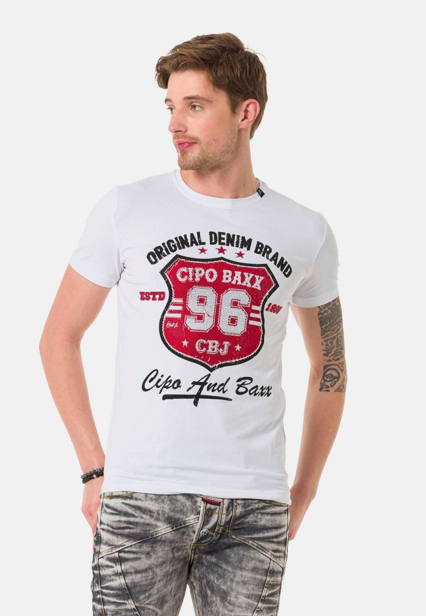 CT670 men's T-shirt with a cool front print