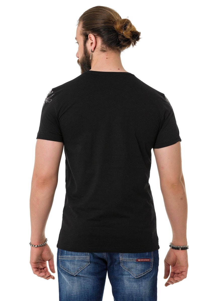 CT763 Men's T-Shirt with King Prints