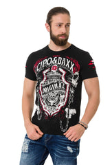 CT772 Men's T-Shirt with Chain Badge