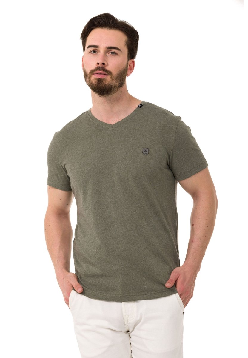 CT773 Men's T-shirt in a sporty look