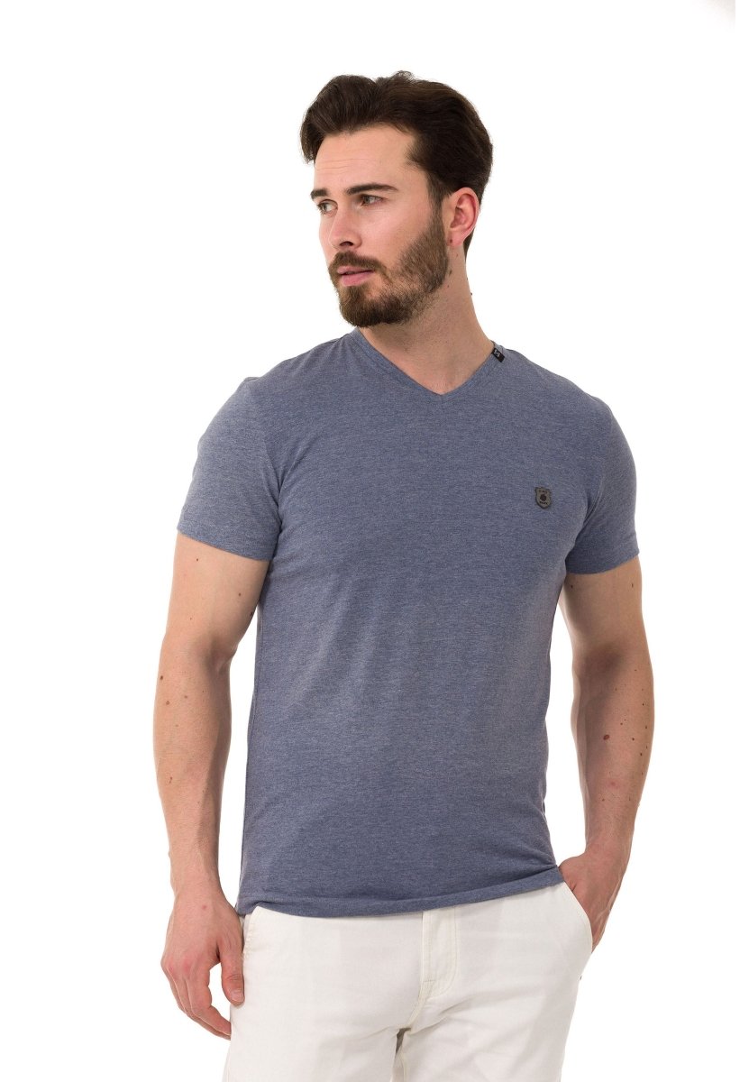 CT773 Men's T-shirt in a sporty look