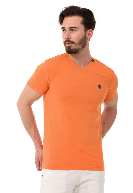 CT773 Men's T-shirt in a sporty look