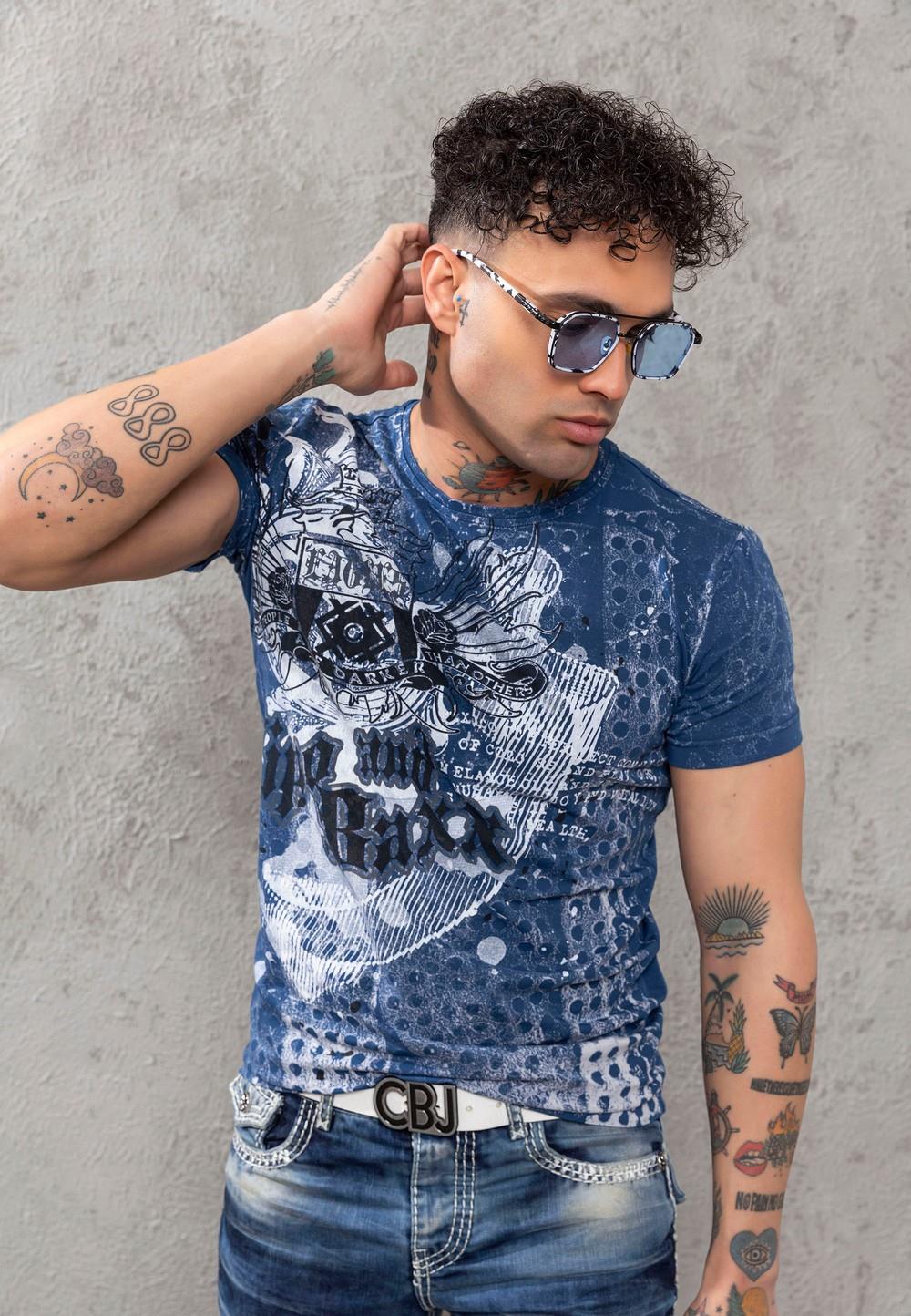 CT782 Men's T-shirt with large print