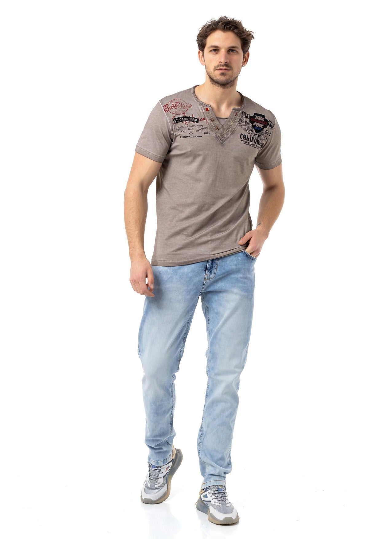 CT783 California Men's V-Neck T-Shirt with Print