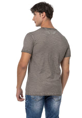 CT784 Men's T-shirt in a sporty look