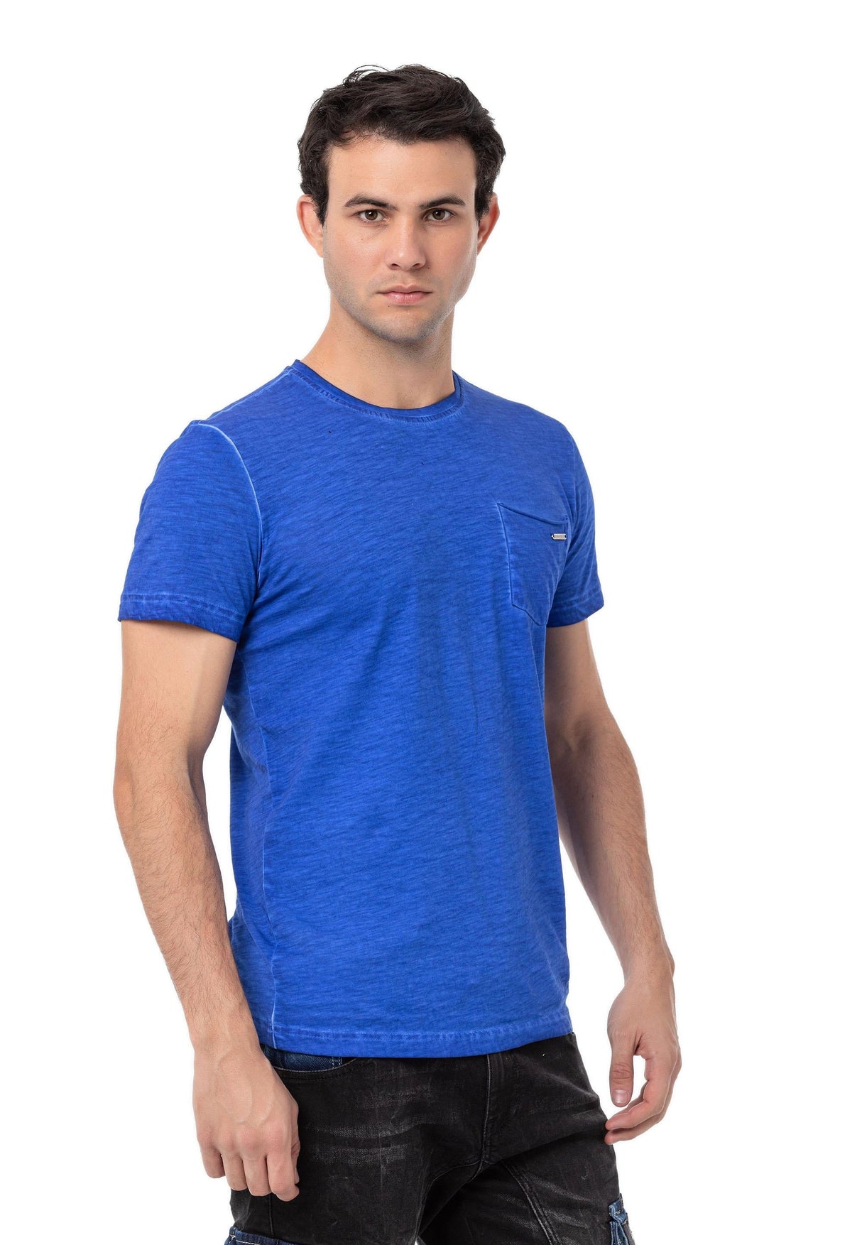 CT784 Men's T-shirt in a sporty look