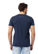 CT784 Men's T-shirt in a sporty look