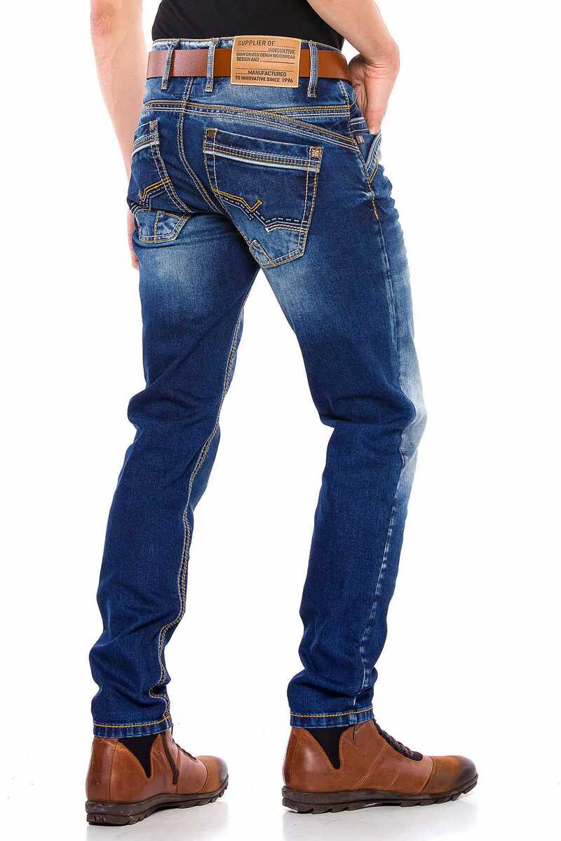 CD530 Men's comfortable jeans with subtle decorative seams