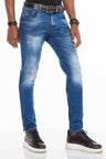 CD502 Men's slim-fit jeans with a cool wash in a straight fit
