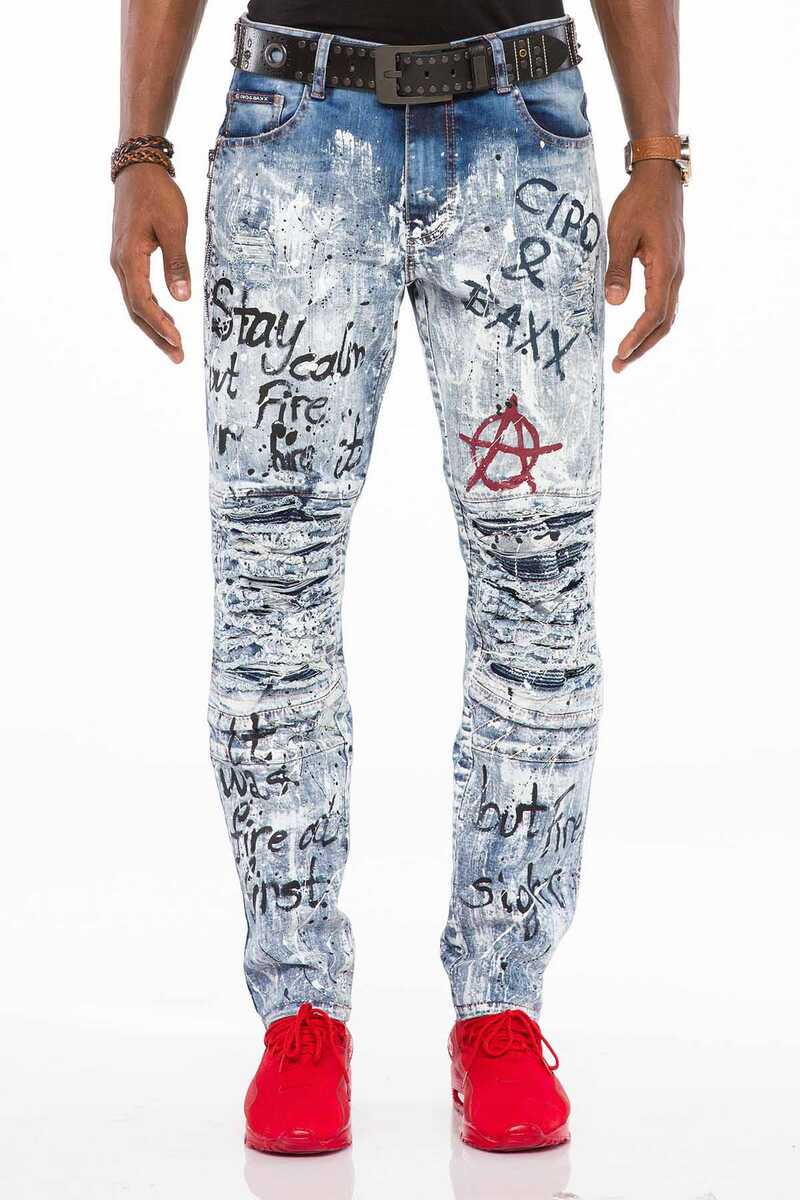 CD498 Men's slim-fit jeans in a cool destroyed look