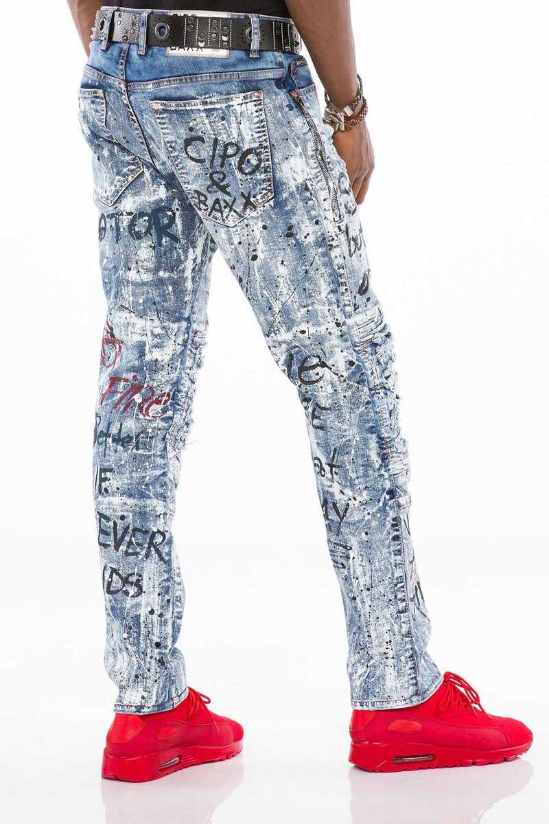 CD498 Men's slim-fit jeans in a cool destroyed look