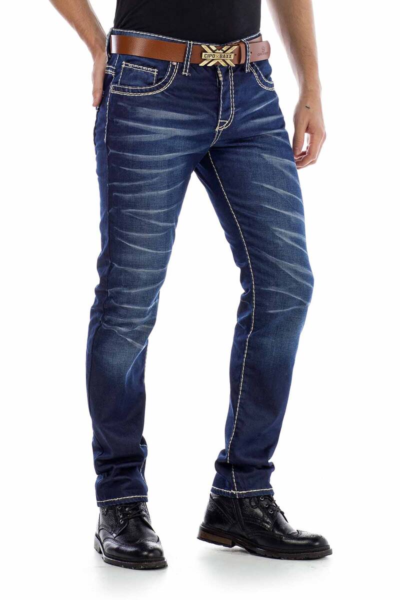 CD471 Men's slim-fit jeans with sharp wash details