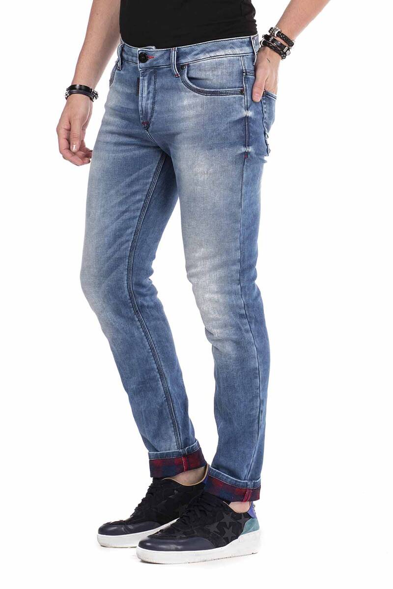 CD469 Men's slim-fit jeans with distinctive wash