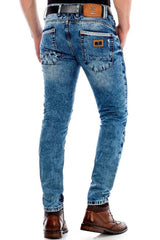 CD464 Men's comfortable jeans in a stylish destroyed look