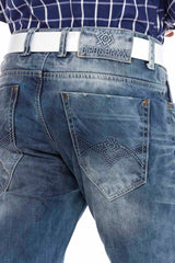 CD655 Men's straight fit jeans in a fashionable destroyed look