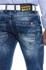 CD603 Men's jeans in a fashionable straight-fit cut