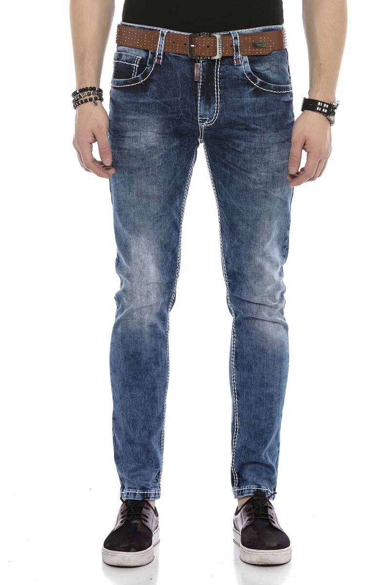 CD588 Men's comfortable jeans in a classic design