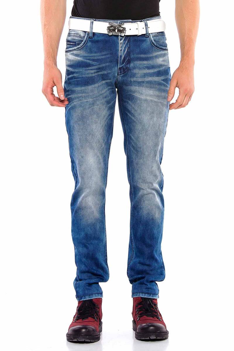 CD562 Men's comfortable jeans with a striking wash in straight fit