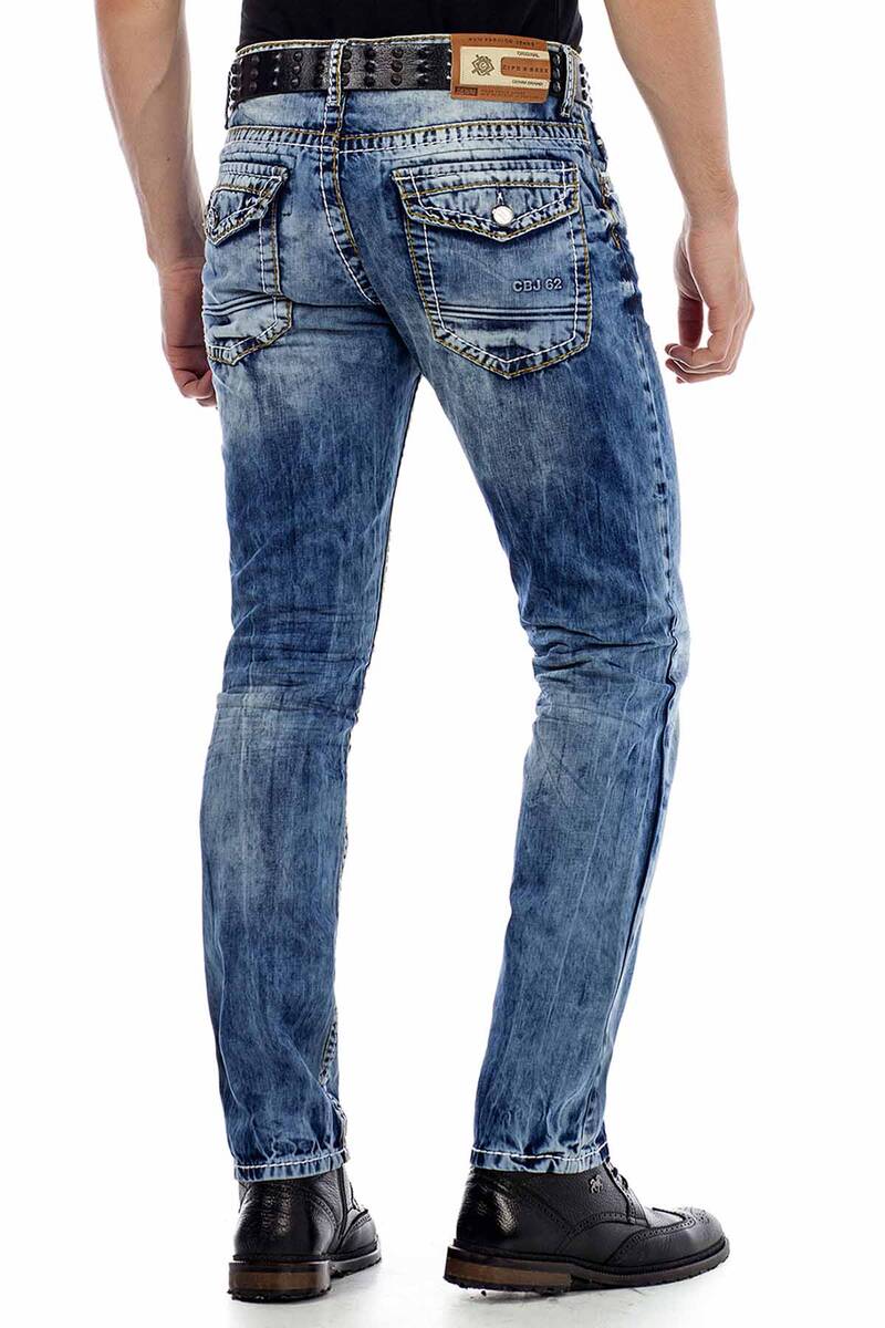 CD434 Men's slim-fit jeans with button pockets in regular fit
