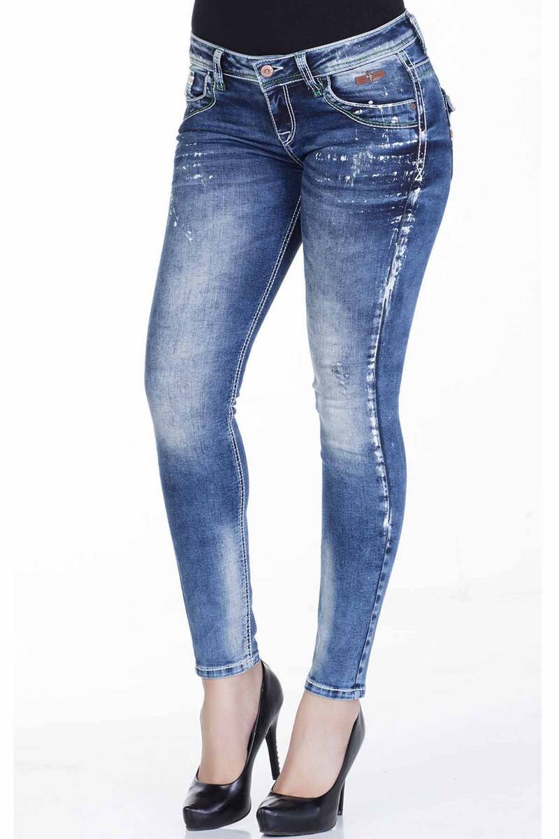 WD242 Women's Slim-Fit Jeans with Distressed Details