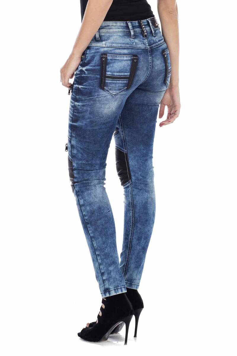 WD346 Women's skinny jeans with trendy appliqués