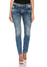 WD401 – Women's Jeans with Rhinestones and Embroidery