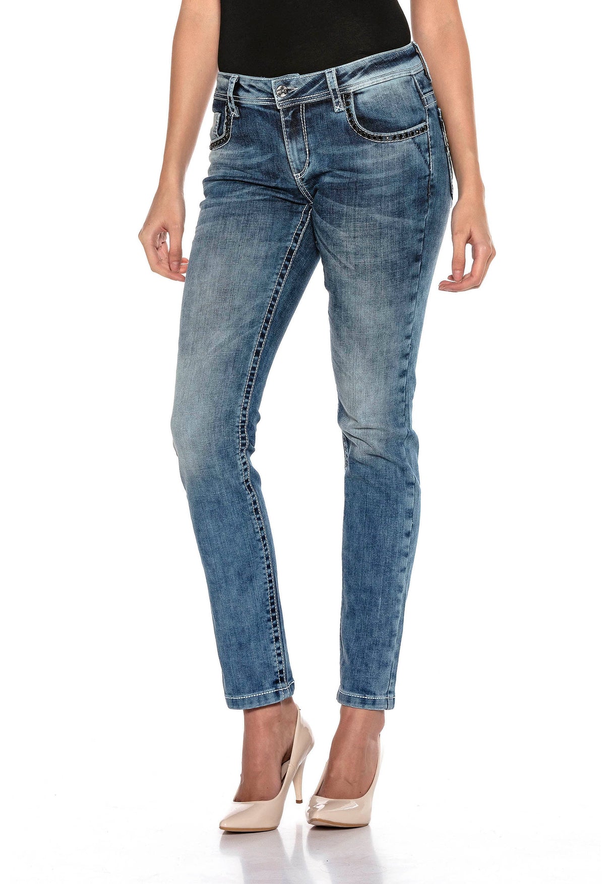 WD401 – Women's Jeans with Rhinestones and Embroidery