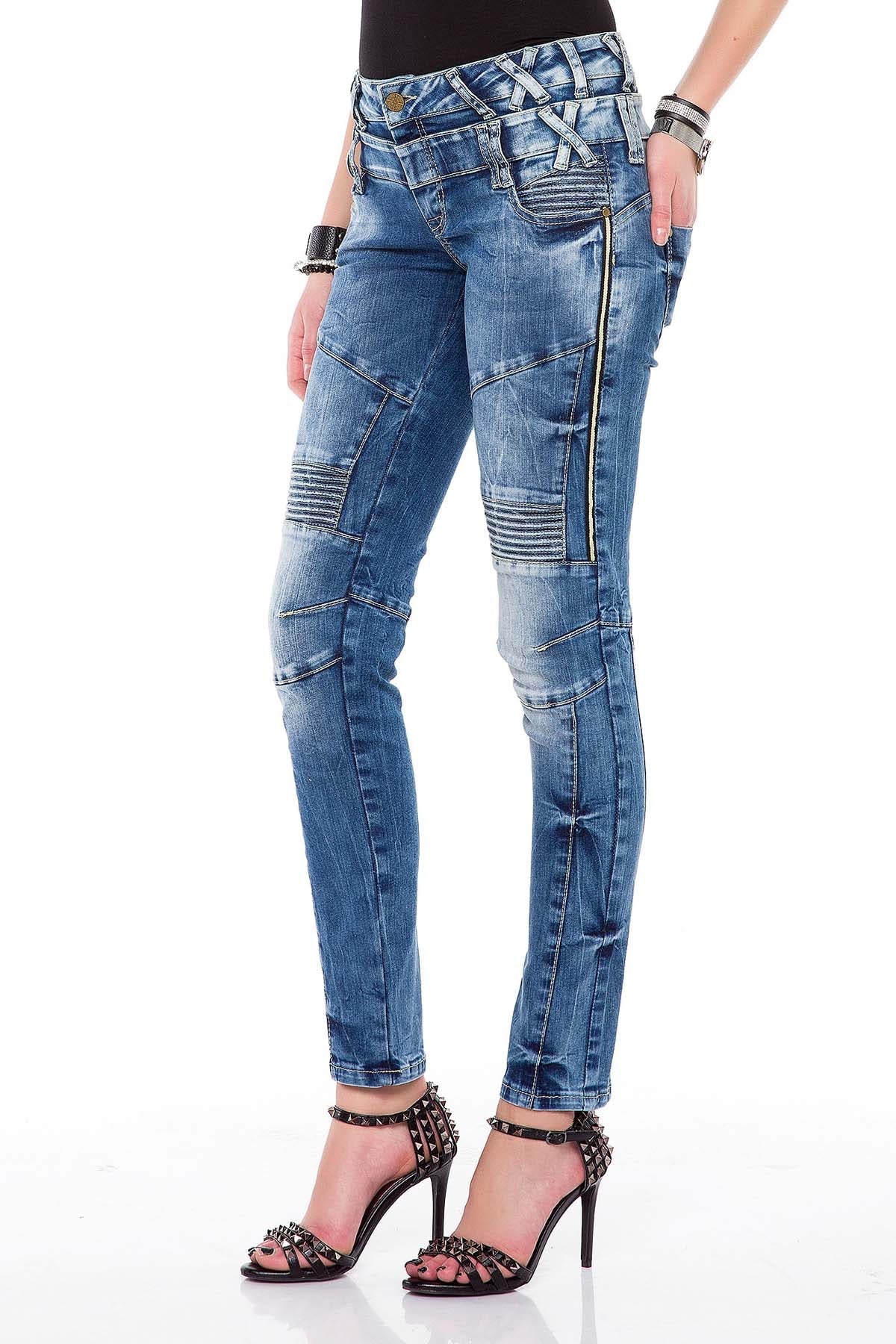 WD371 Women's Jeans