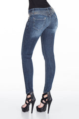 WD315 – Women's jeans with rivet trim and used wash