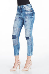 WD314 – Women's jeans with rhinestones, lettering and patch details