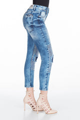 WD314 – Women's jeans with rhinestones, lettering and patch details
