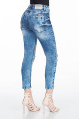 WD314 – Women's jeans with rhinestones, lettering and patch details