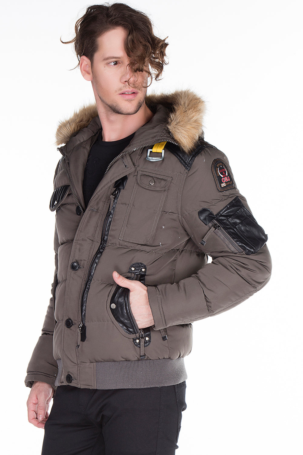 CM120 Men's Winter Jacket – with detachable hood & sporty look