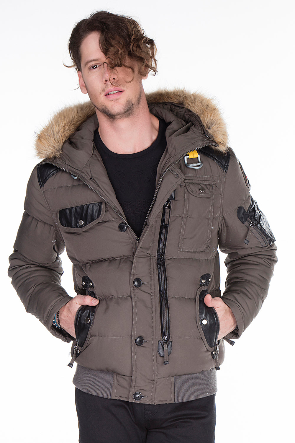 CM120 Men's Winter Jacket – with detachable hood & sporty look