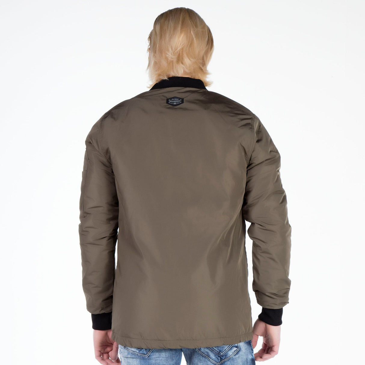 CJ150 – Black, quilted design, zipper, urban look for cold days