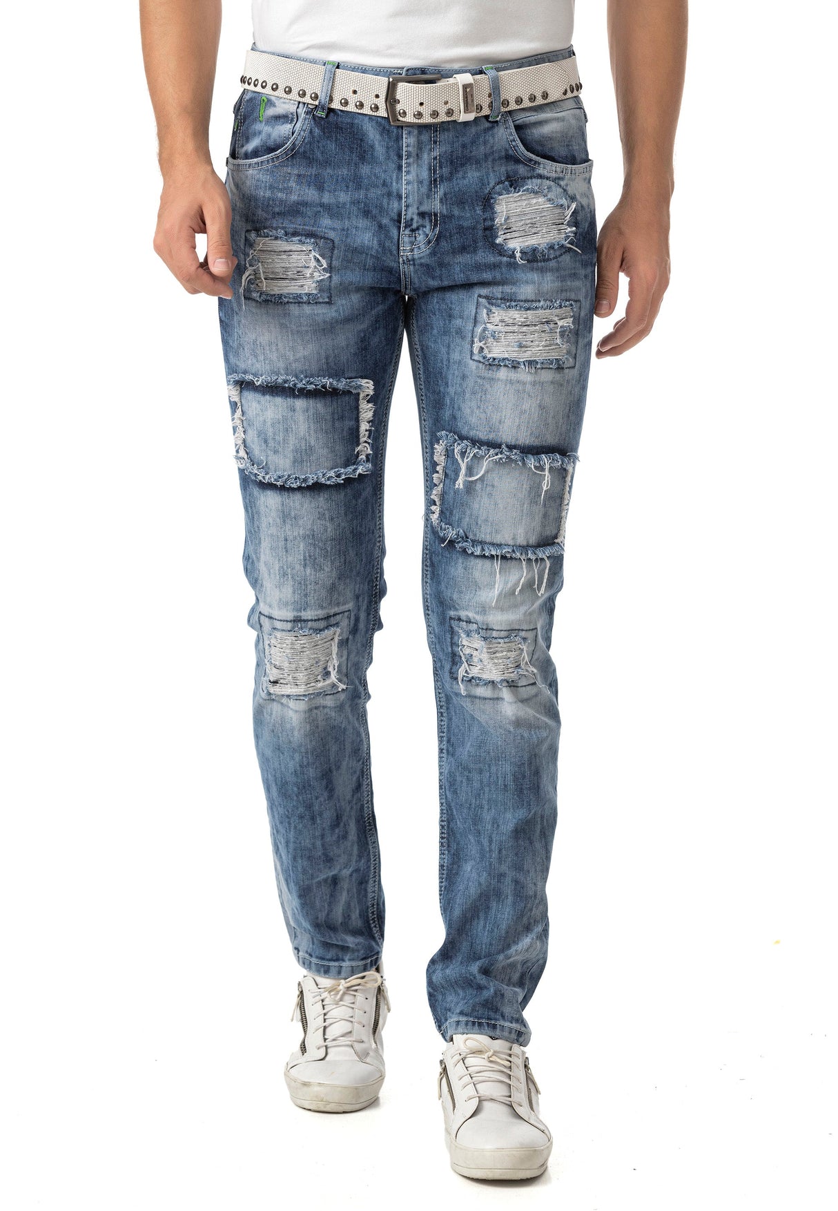 CD900 Stylish Cipo & Baxx men's jeans – used look with patch details and modern cut.