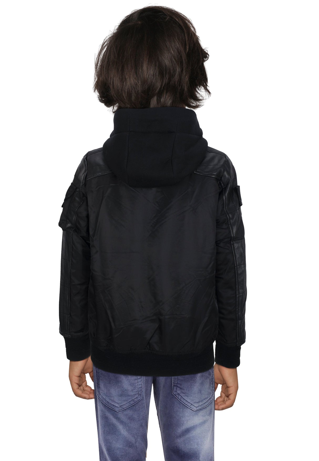CMK101 – Black children's jacket with hood and zippered pockets