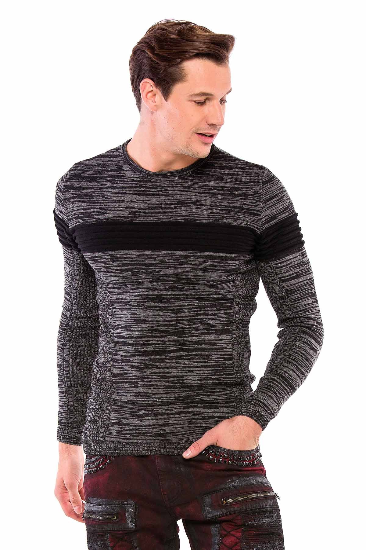 CP208 MEN'S SWEATER