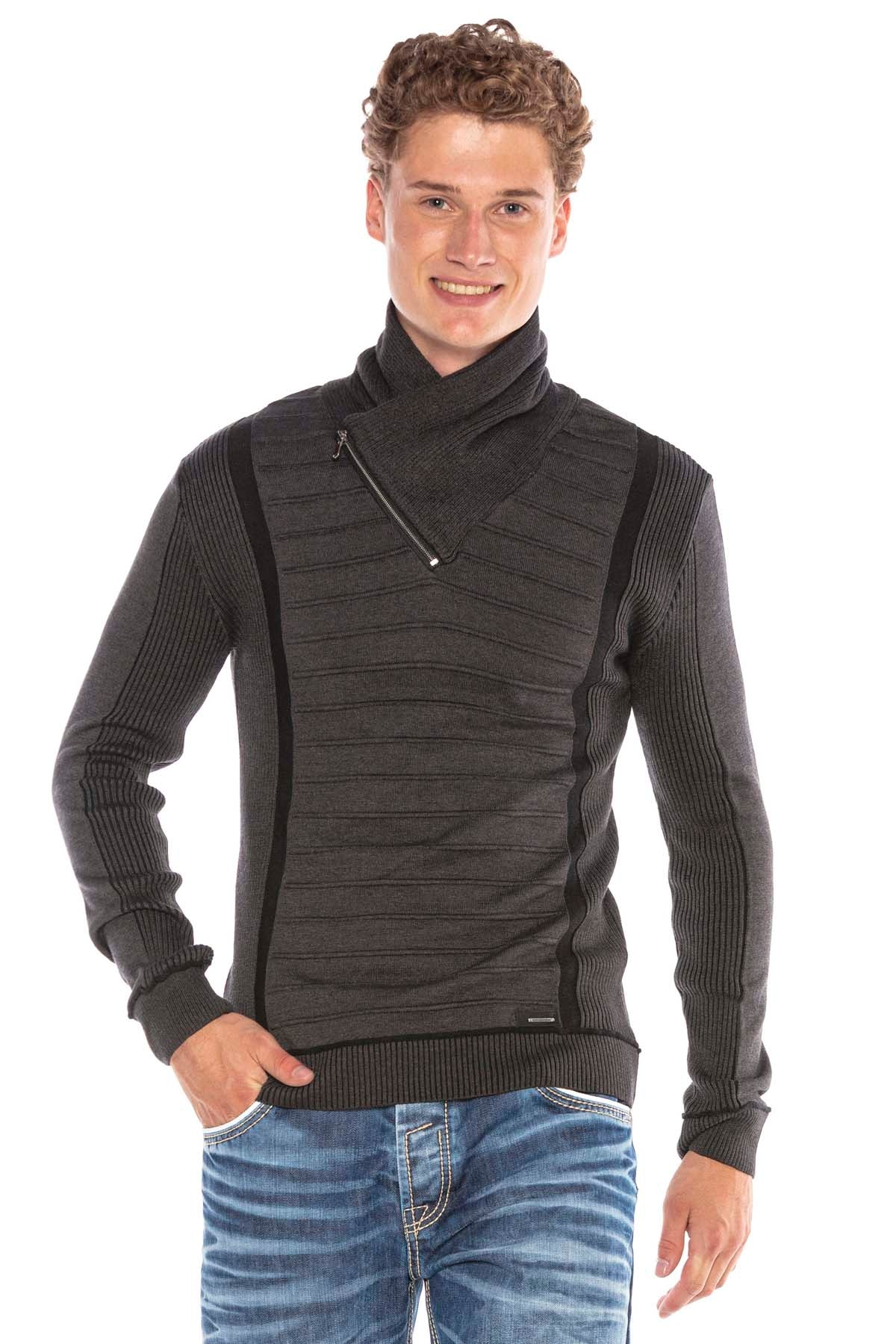 CP227 MEN'S SWEATER