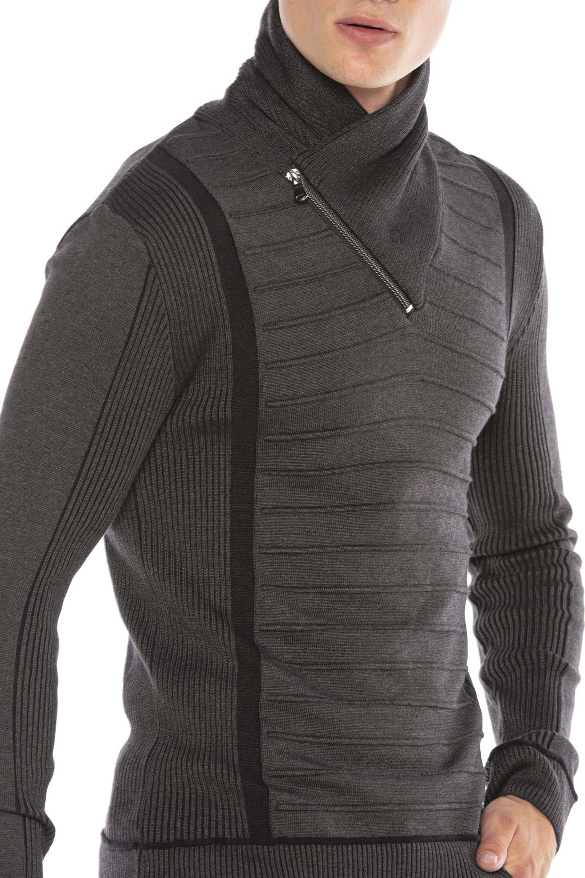 CP227 MEN'S SWEATER