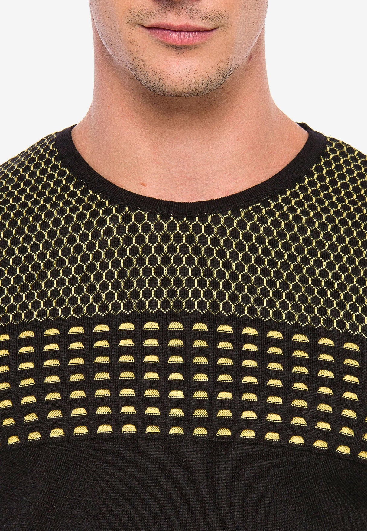 CP197 MEN'S SWEATER