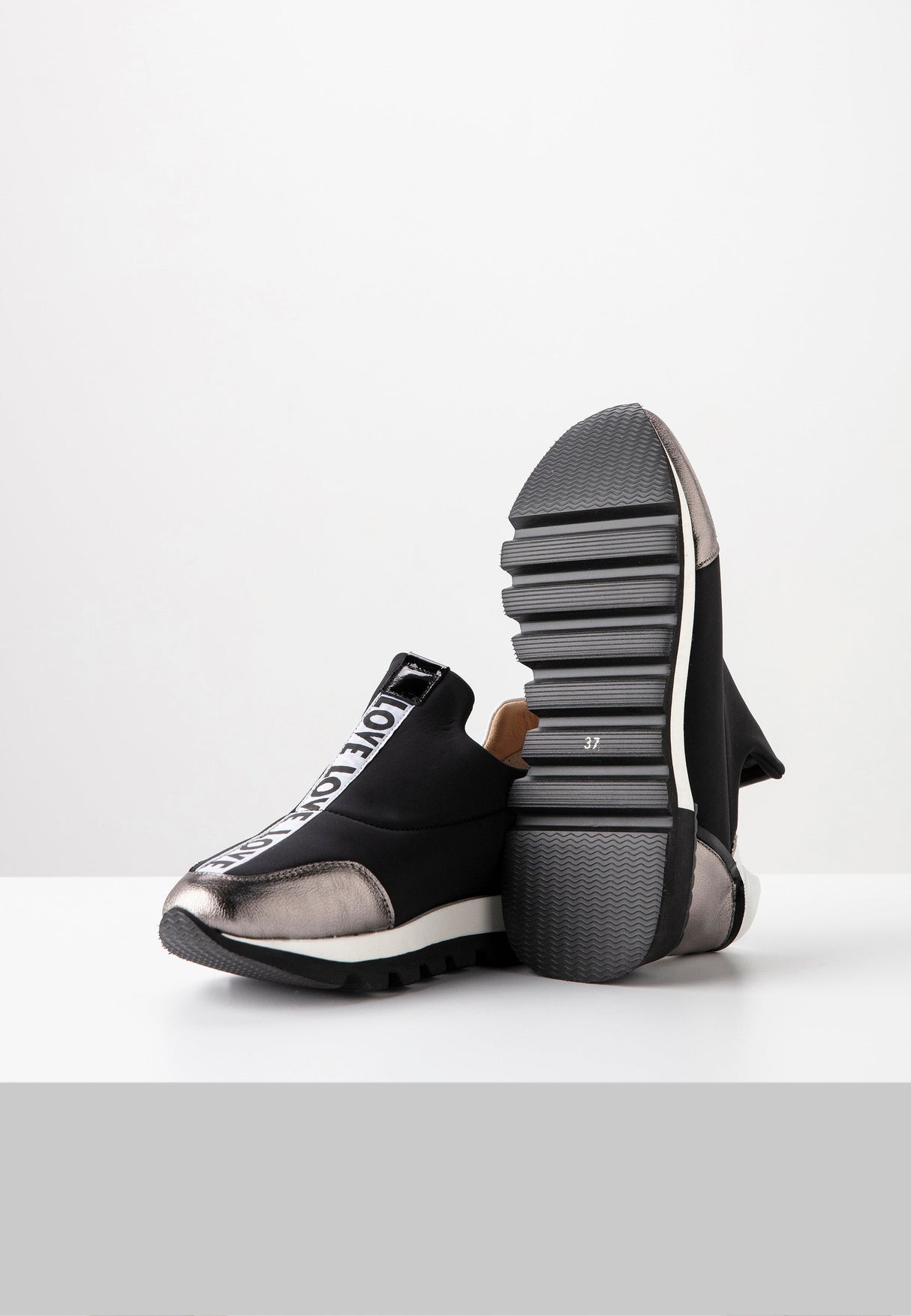 WS101 WOMEN'S SHOES