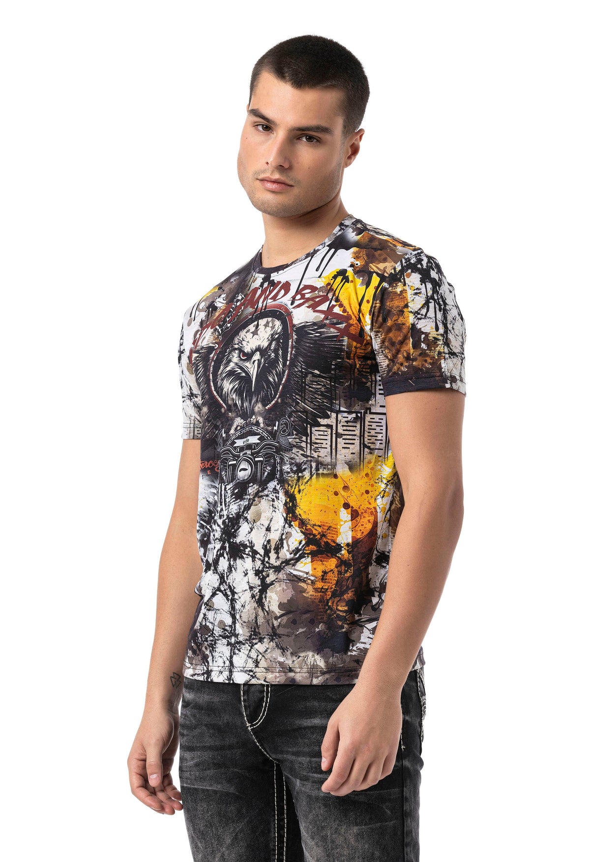 CT822 - Men's Crew Neck T-Shirt | Regular Fit | Digital Print