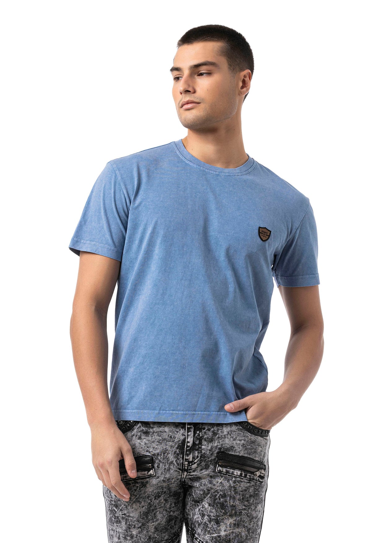 CT808 Men's T-shirt in relaxed fit with wash and patch