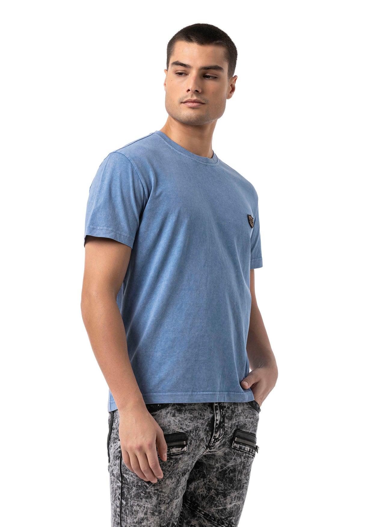CT808 Men's T-shirt in relaxed fit with wash and patch