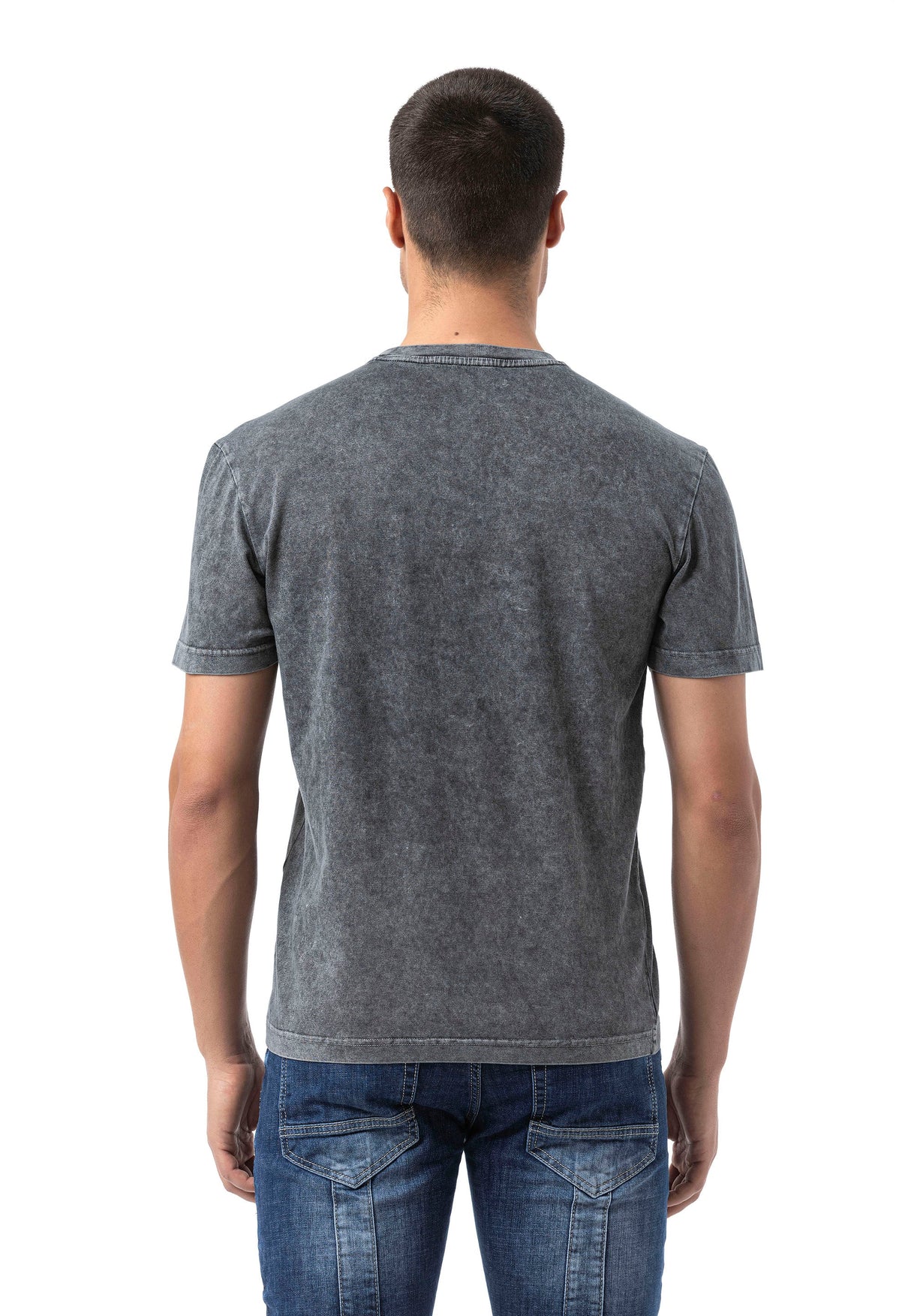 CT808 Men's T-shirt in relaxed fit with wash and patch